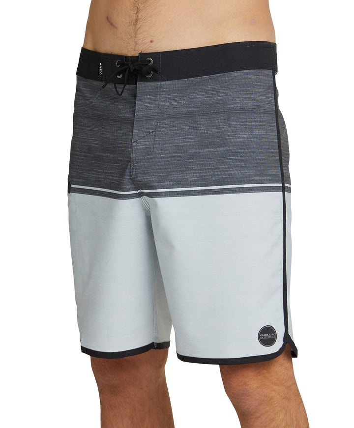 Hyperfreak Tech TRVLR Nomad 19" Scallop Boardshorts  - Graphite