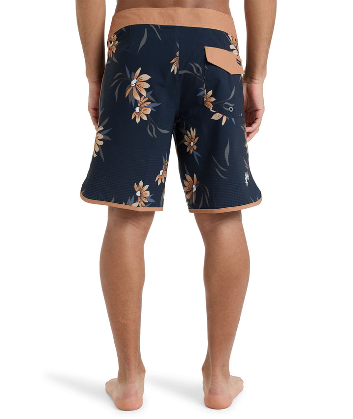 Highline Scallop 19" Boardshorts