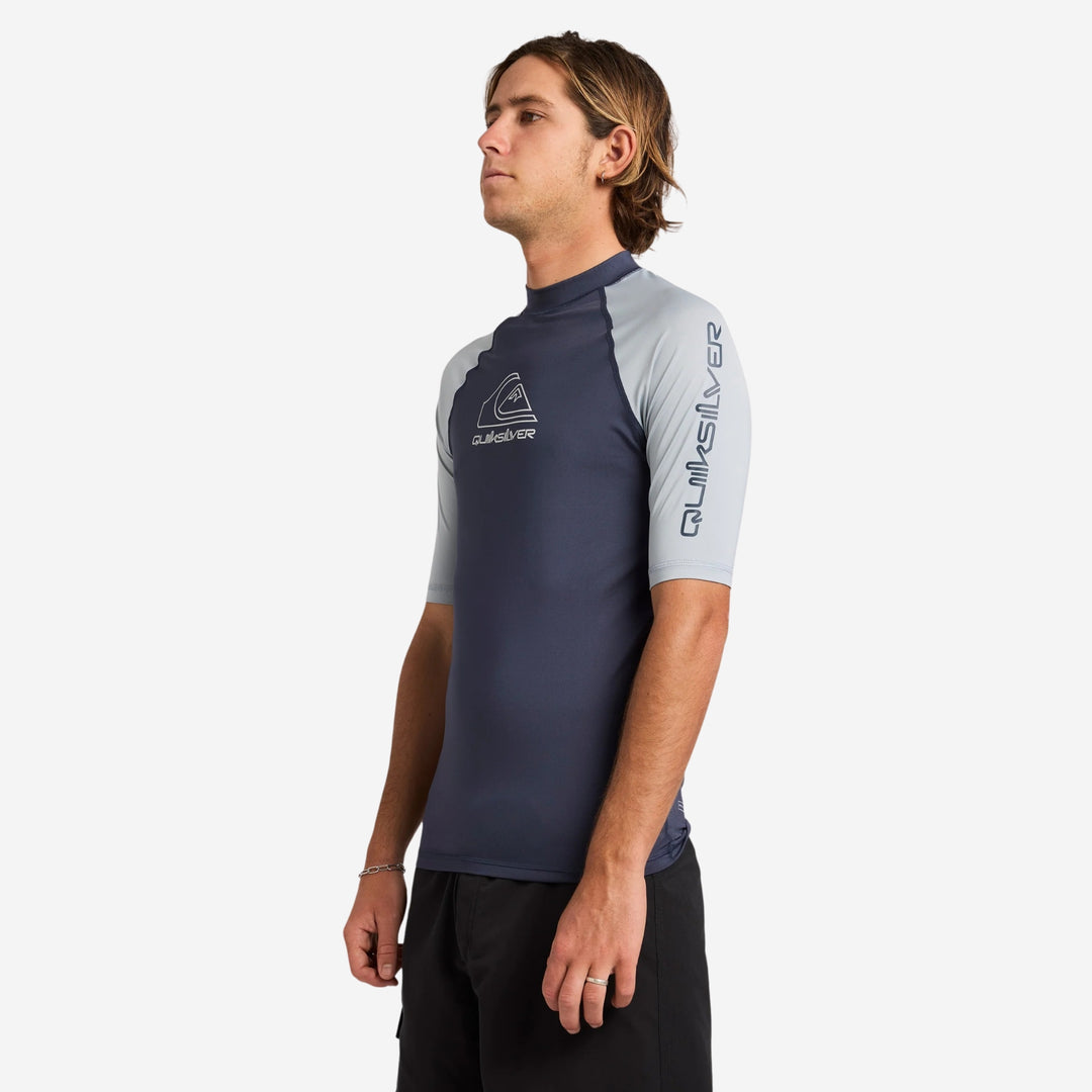 On Tour Short Sleeve Rashie