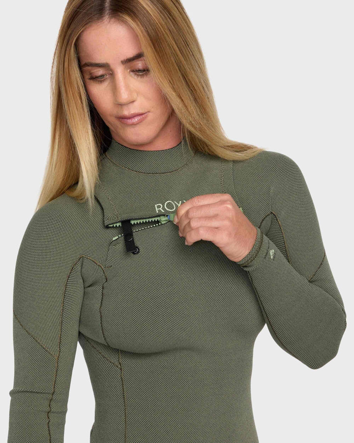Elite Xtra Stretch Cheeky 1.5mm Chest Zip Long Sleeve Surfsuit