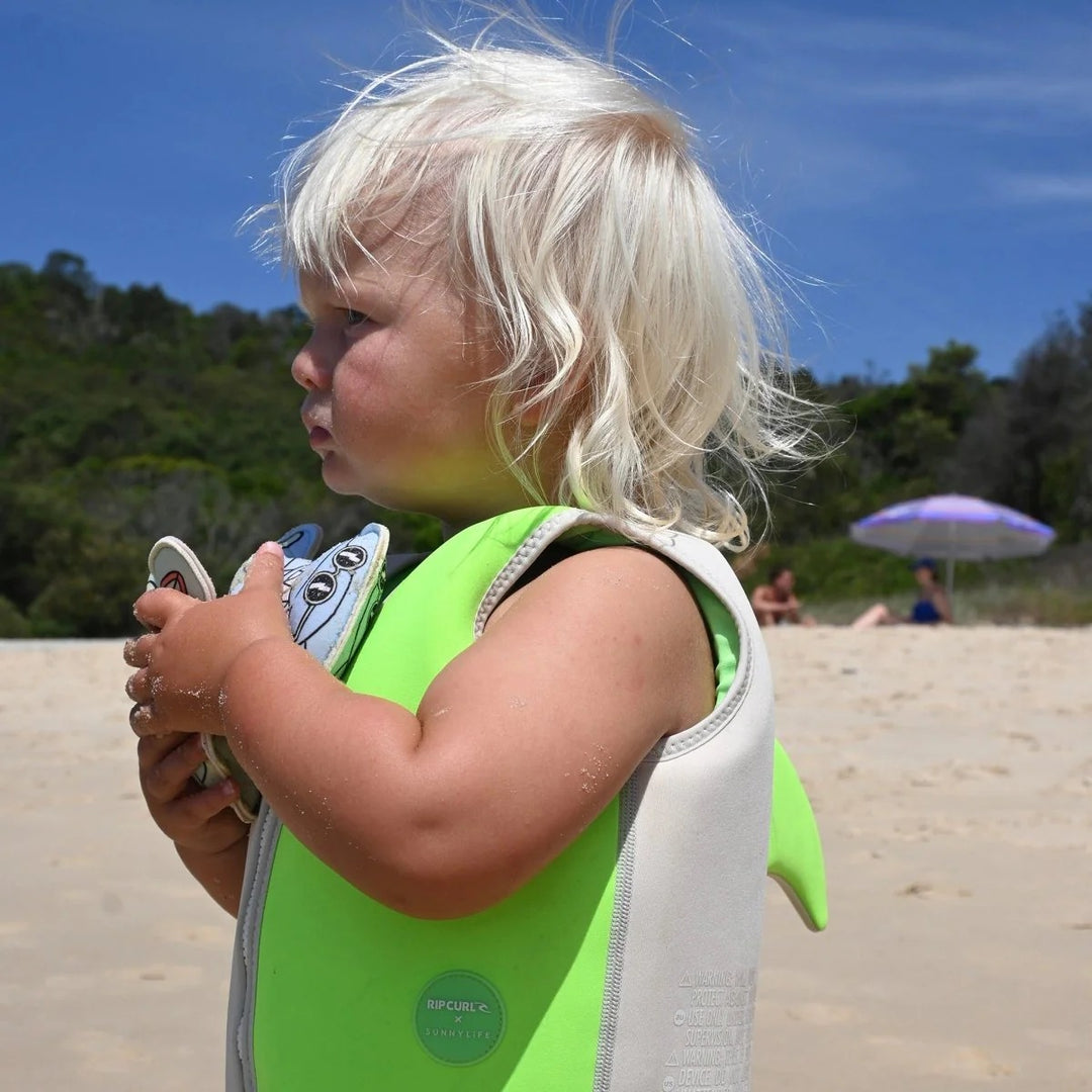 Kids Swim Vest - Shred Shark